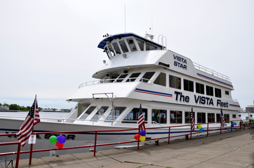 The vista Star cruise ship inDuluth MN